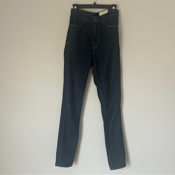 Imogene + Willie Elizabeth Jeans in Dark Wash - Picture 2 of 6